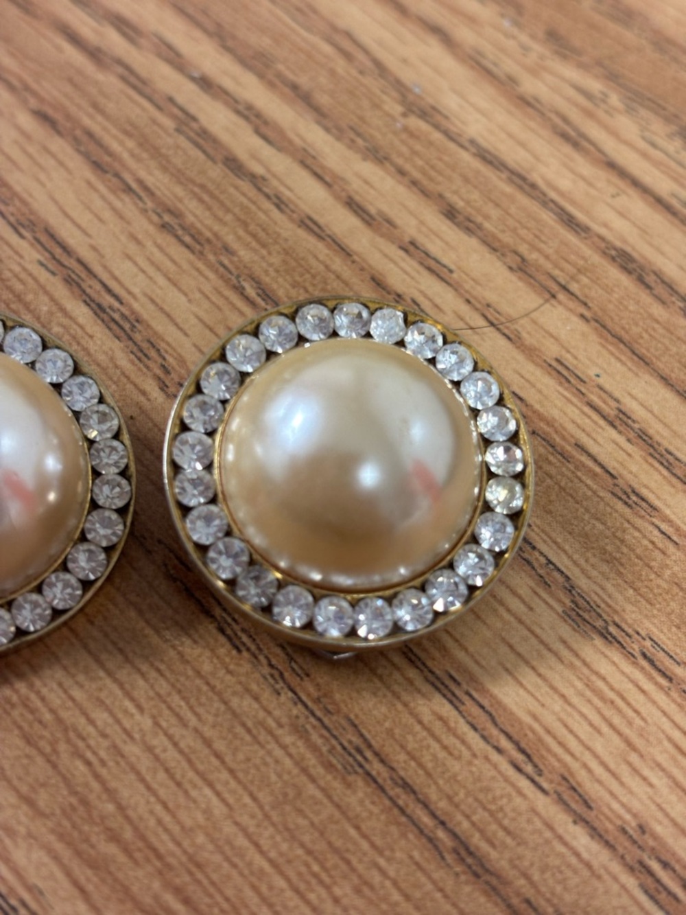 Vintage Gold-Tone Pearl and Crystal Halo Clip-On Earrings - Cream